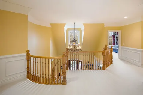 33W551 Hub Road Wayne IL 60184