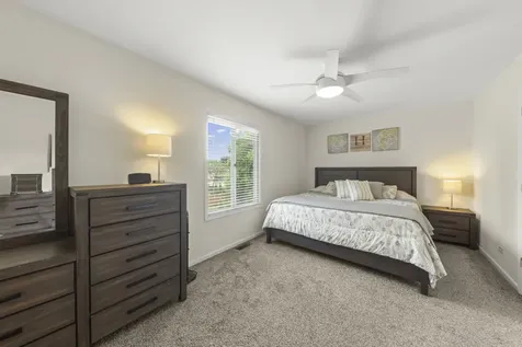1142 Greensfield Drive Naperville IL 60563