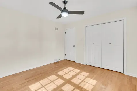 3018 Macfarlane Crest Flossmoor IL 60422