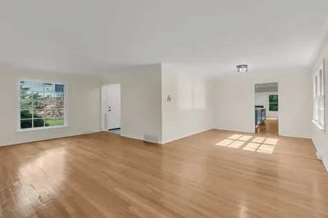 3018 Macfarlane Crest Flossmoor IL 60422