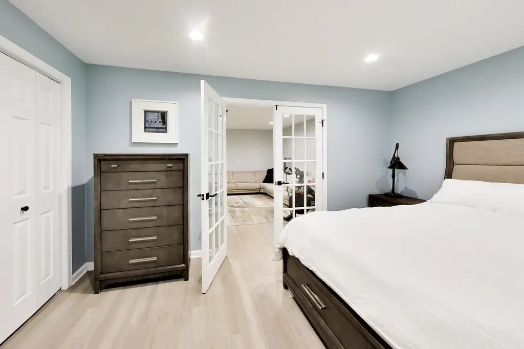 232 West Scott Street Chicago IL 60610