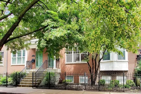 232 West Scott Street Chicago IL 60610