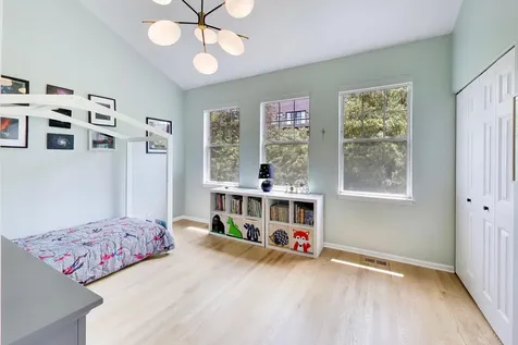 232 West Scott Street Chicago IL 60610