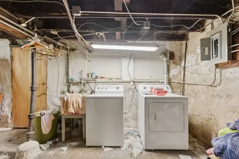 5208 North Paulina Street Chicago IL 60640