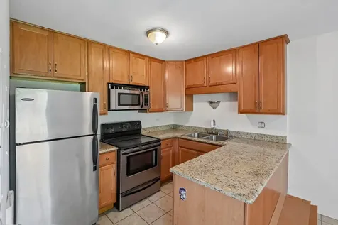 2220 Arbor Circle Downers Grove IL 60515