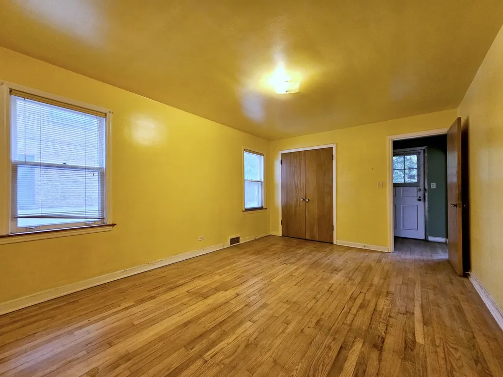 10320 South Claremont Avenue Chicago IL 60643