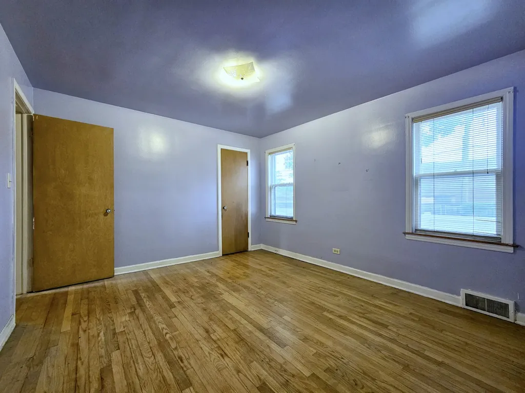 10320 South Claremont Avenue Chicago IL 60643