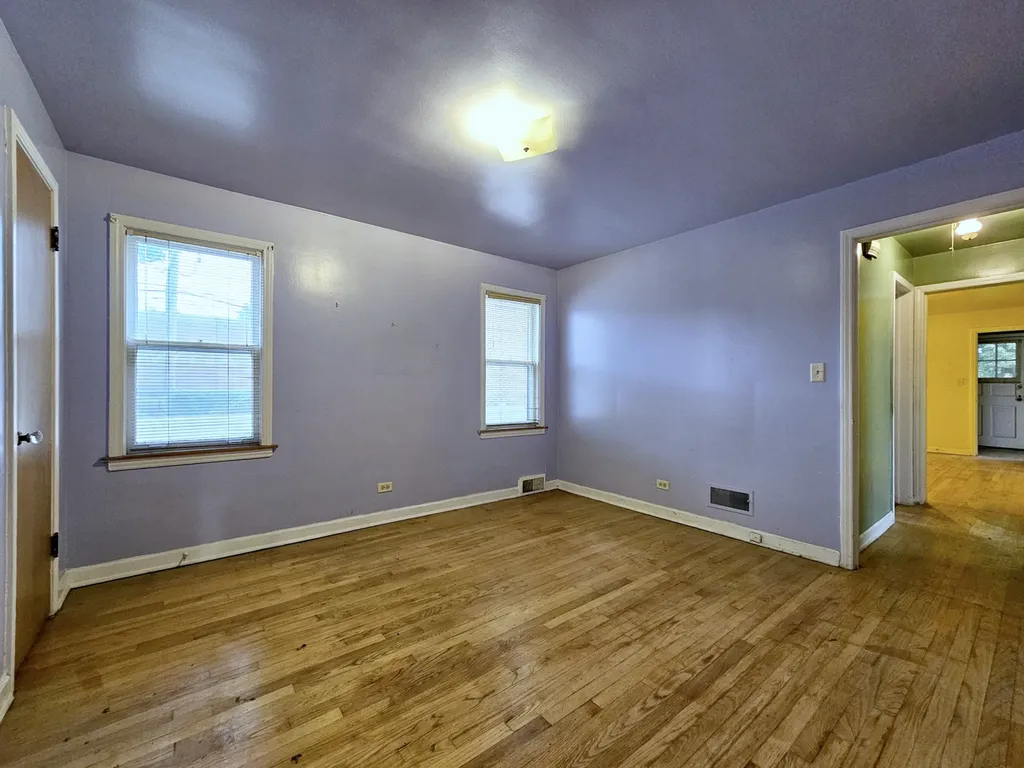 10320 South Claremont Avenue Chicago IL 60643