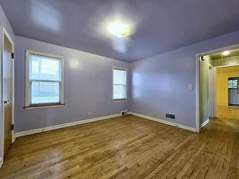 10320 South Claremont Avenue Chicago IL 60643