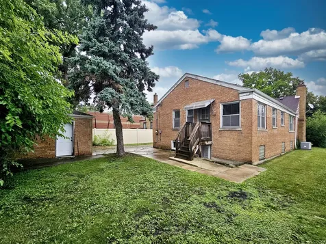10320 South Claremont Avenue Chicago IL 60643