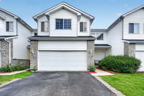 1738 Waters Edge Drive Minooka IL 60447