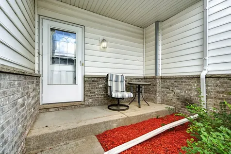 1738 Waters Edge Drive Minooka IL 60447