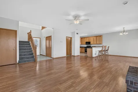 1738 Waters Edge Drive Minooka IL 60447