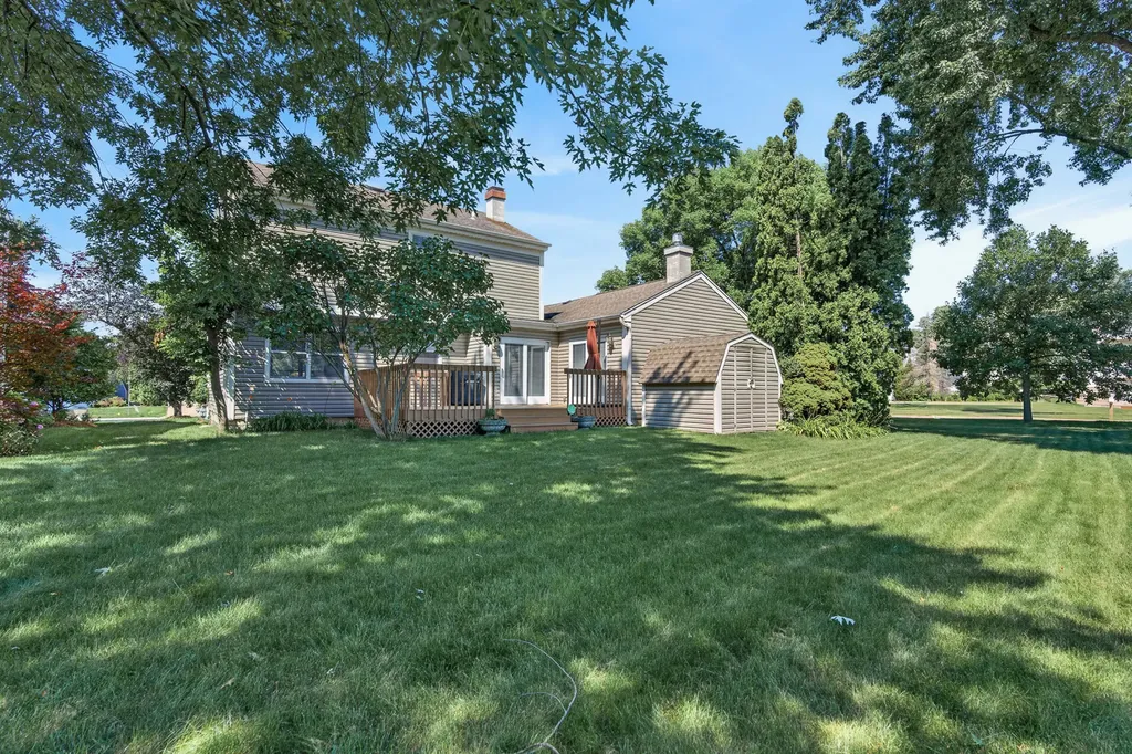 2078 Arleen Court Schaumburg IL 60194