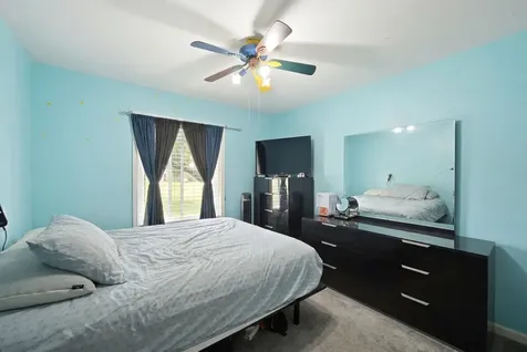 572 Somerset Lane Crystal Lake IL 60014