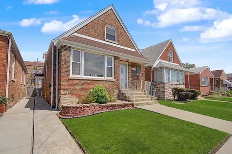 11011 South Avenue L Chicago IL 60617