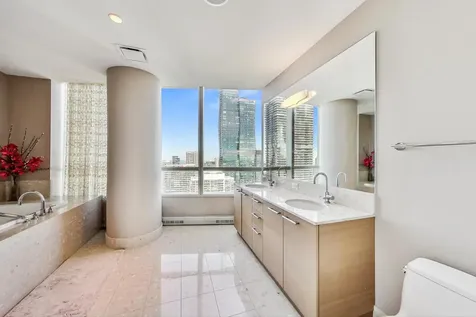 340 East Randolph Street Chicago IL 60601