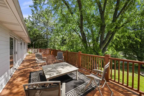 881 Woodhollow Lane Buffalo Grove IL 60089