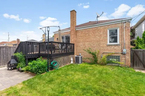 2234 South 12th Avenue North Riverside IL 60546
