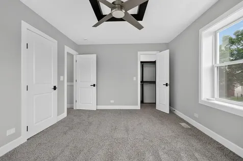 452 West 104th Street Chicago IL 60628