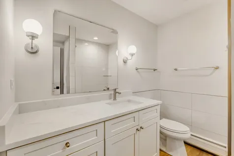 785 Pershing Avenue Glen Ellyn IL 60137