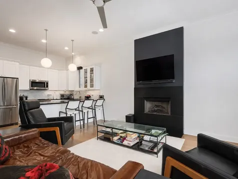 1113 North Hermitage Avenue Chicago IL 60622