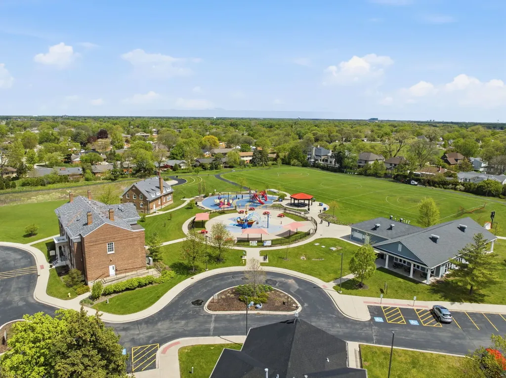 389 Michael John Drive Park Ridge IL 60068