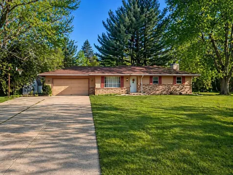 3919 Falling Leaf Drive Rockford IL 61109