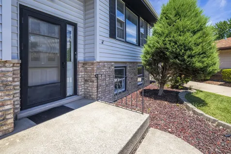 4932 Cypress Court Oak Forest IL 60452