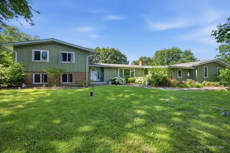 4N560 Snowbird Court St. Charles IL 60175