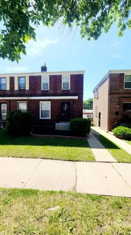 8822 South Kenwood Avenue S Chicago IL 60619