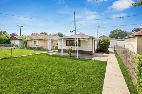 6214 35TH Street Berwyn IL 60402