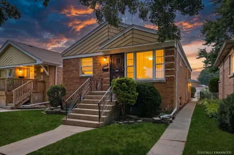 6214 35TH Street Berwyn IL 60402