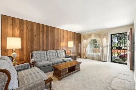6214 35TH Street Berwyn IL 60402