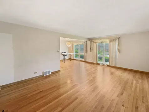 11115 Martindale Drive Westchester IL 60154