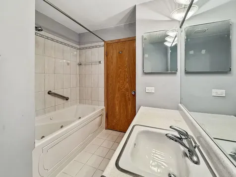 11115 Martindale Drive Westchester IL 60154