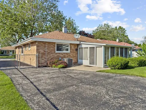 11115 Martindale Drive Westchester IL 60154