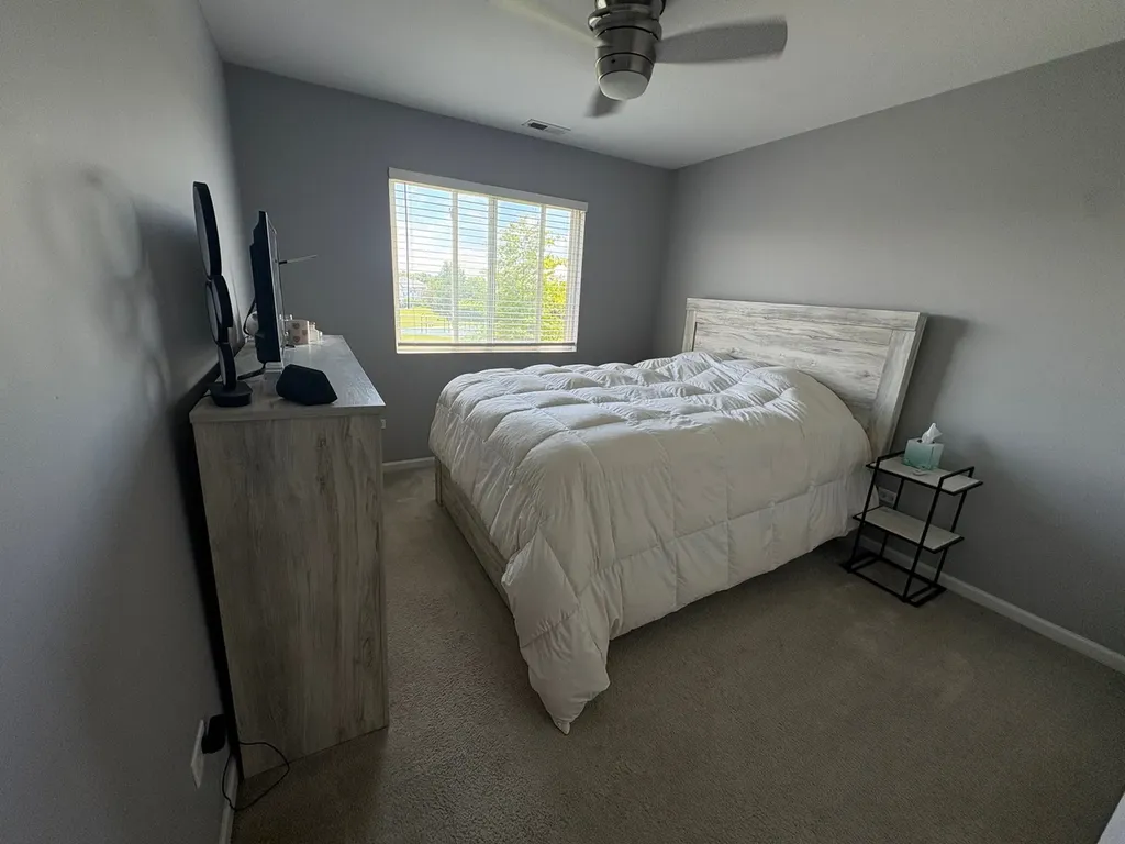 14907 West Victoria Crossing Lockport IL 60441