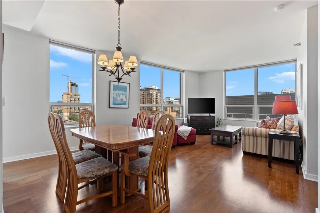 330 West Grand Avenue Chicago IL 60654