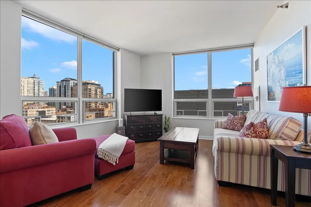 330 West Grand Avenue Chicago IL 60654