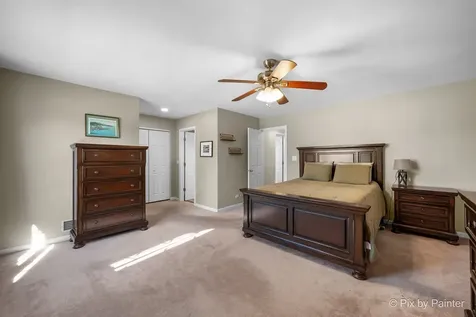1341 West Sturbridge Drive Hoffman Estates IL 60192