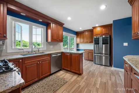 1341 West Sturbridge Drive Hoffman Estates IL 60192