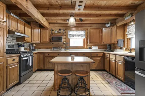 4615 East 2619th Road Sandwich IL 60548