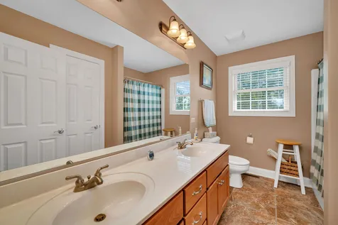 529 East Hunter Lane Minooka IL 60447