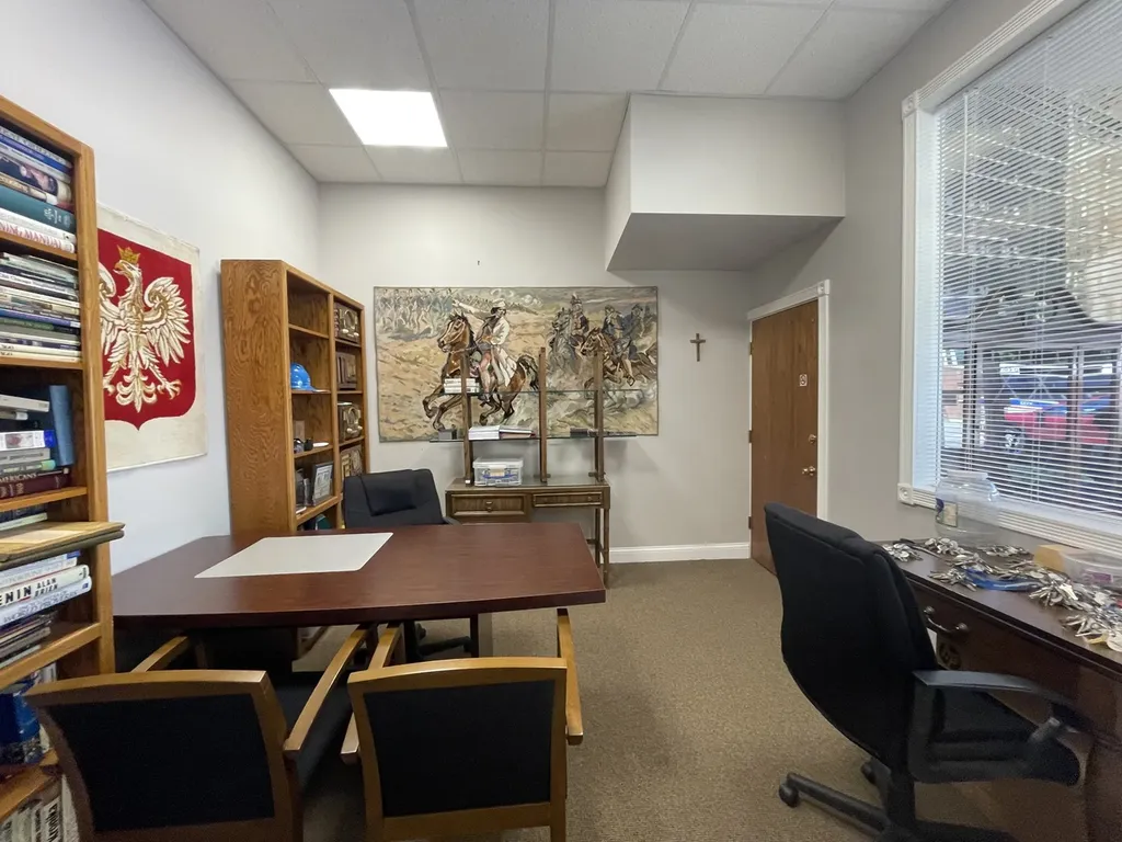 3605 West Belmont Street Chicago IL 60618