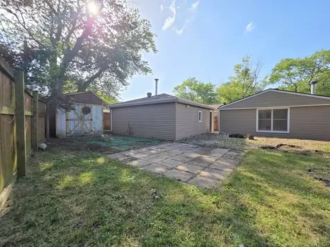 2124 218TH Place Sauk Village IL 60411
