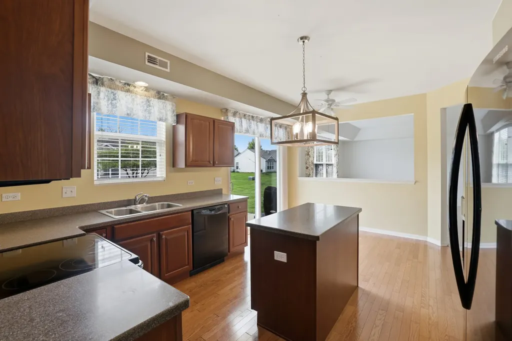 13505 Delaney Road Huntley IL 60142