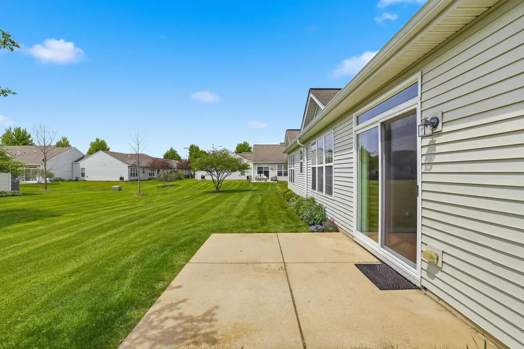 13505 Delaney Road Huntley IL 60142