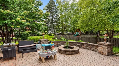 3011 Gateshead Drive Naperville IL 60564
