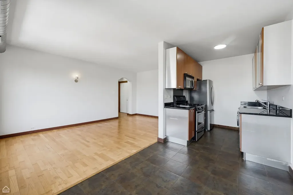 5400 South Harper Avenue Chicago IL 60615